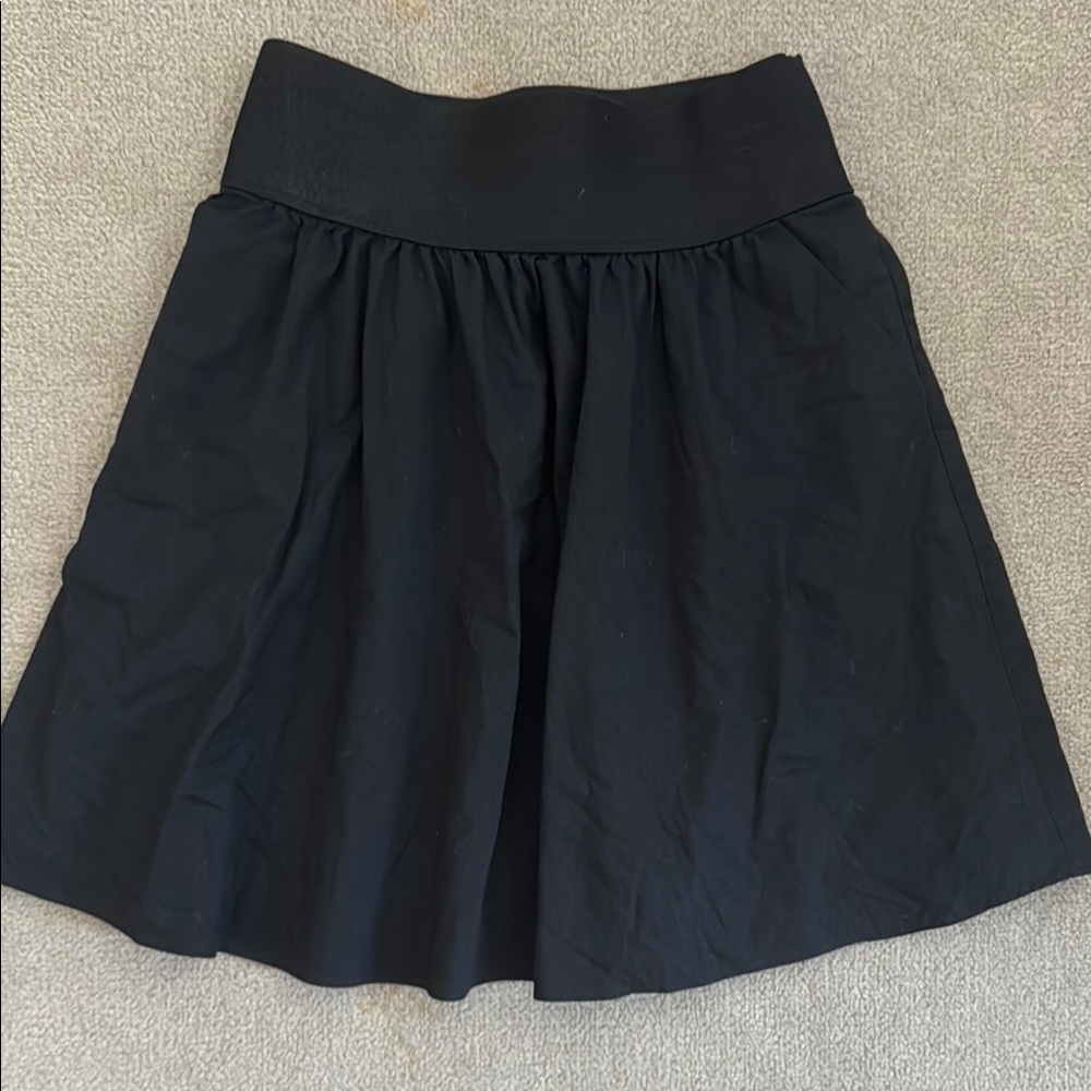Express black skirt with pockets!